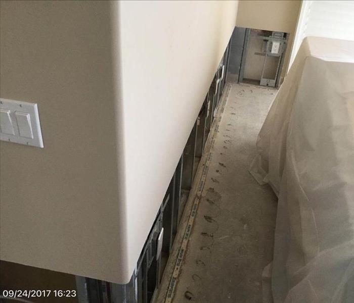 SERVPRO working on water remediation